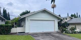 Available Now | The Pines - Furnished - 3 Bedroom / 2 Bath Home w-Attached Garage Gallery 1