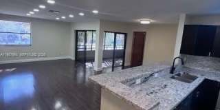 20005 NE 3rd Ct Gallery 2