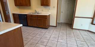 8142 Creekside Circle South Gallery 27