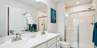 2824 LEWIS Avenue Gallery 26