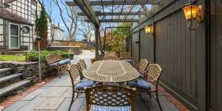 4 Hunter Avenue Gallery 40