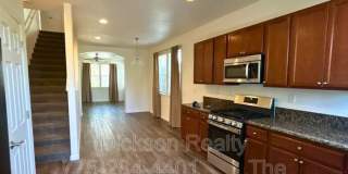 5900 Promontory Drive Gallery 5