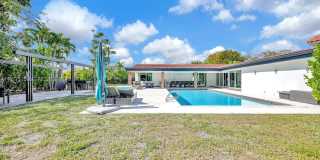 7700 SW 139th Ter Gallery 9