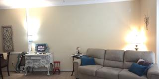 Spacious 3/2 townhome in great location Gallery 6
