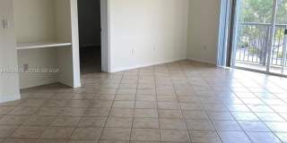300 N Crestwood Ct N Gallery 5