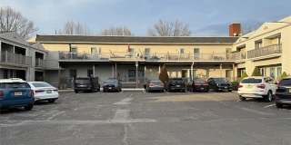 42 Willow Wood Square Gallery 32