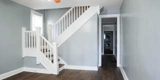 819 E 41st St Gallery 4