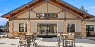 Pacific Valley Apartments Gallery 1