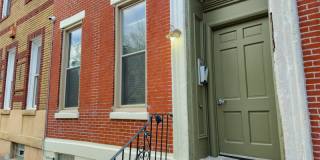 2039 Green St - 1F Gallery 17