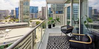 The Victor Gallery 18