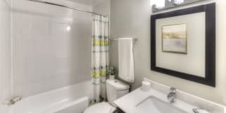 Eagle Creek Apartments Gallery 34