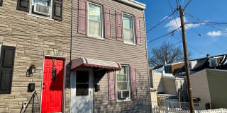 3 GRAPE Street Gallery 1