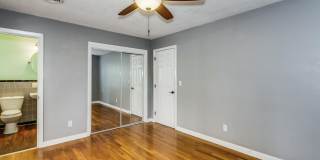 4 bedroom home in Cordova Park Gallery 18