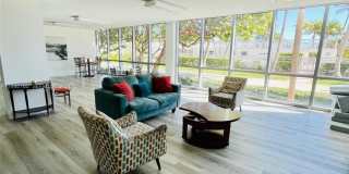 2655 Collins Ave Gallery 19