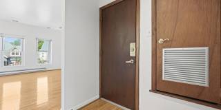 419 Denniston St Gallery 2