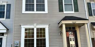 9829 LARSON Place Gallery 1