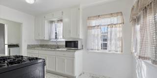 1429 Ellsmere Avenue Gallery 10