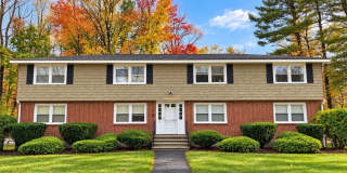 8 Greenleaf Drive Gallery 1