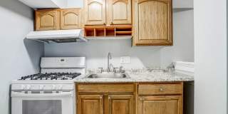 2BR Basement Apartment | Brightwood Gallery 14