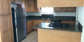Amazing Single Family Home Located in desirable Huntington Beach! Gallery 5