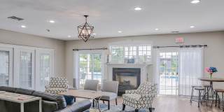 River's Edge Apartments Gallery 1