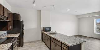 Broadway Flats Gallery 24