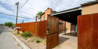 2 Bed 1 Bath Home with Private Fenced Backyard! Gallery 17