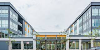 Luxe Logan Square Gallery 20