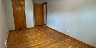 Adorable 3 Bedroom, 2 Bathroom Home with Garage & Off-Street Parking Gallery 15