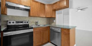 632 SW Kathy Ct Gallery 12