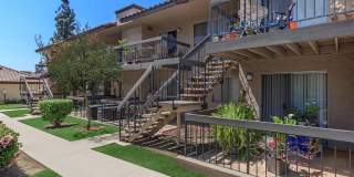 Senior Housing - Villa Serena Senior Apartments Gallery 36