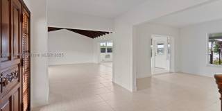 1961 NE 188th St Gallery 6