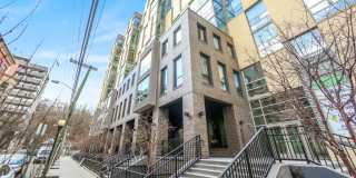 Massive 2/Bdrm 2/bath With Sizable Outdoor Terrace ! A+ Location & Amenities Gallery 7