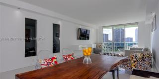 19390 Collins Ave Gallery 11