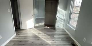 7927 FOXCREST Court Gallery 16