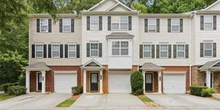 6710 Stoneleigh Gallery 1