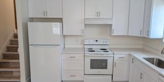 4 Bedroom 1.5 Bath Twin-Home Gallery 6