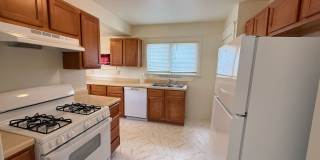 Well-Maintained 3-Bedroom  Single-Family Home Gallery 10