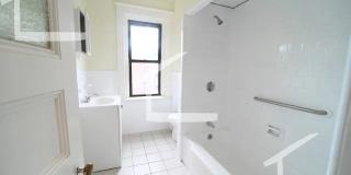 HUge 3 bed in Brookline Gallery 17