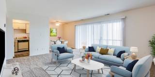 Lake Forest Apartments Gallery 27
