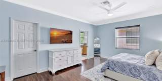 853 SW 11th Ct Gallery 24