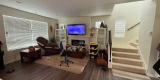3Bd/2.25Ba Lynnwood Townhouse Gallery 5
