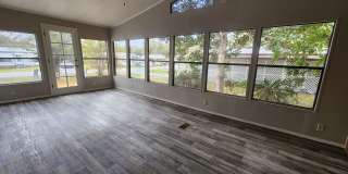 HUGE 2 bed, 2 bath home has 1,586 sq ft. of living area Gallery 1