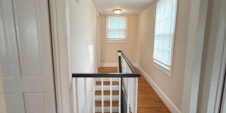 422 DUNMORE Street Gallery 13