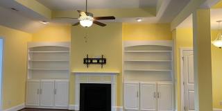 Beautiful 3 bedroom/2 bath home with sunroom and finished room over garage! Gallery 5