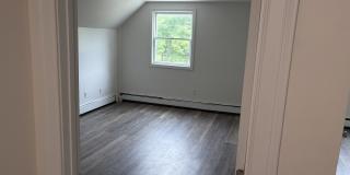 396 River Road Gallery 1