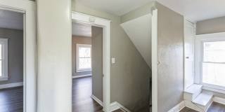 Charming 4BR House in Toledo Gallery 11