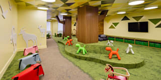 Avalon Willoughby Square Gallery 35