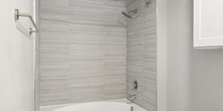 Collier Luxury Living Gallery 27