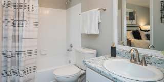 The Residences at Glenview Reserve Gallery 13